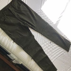 Green skinny leg jeans